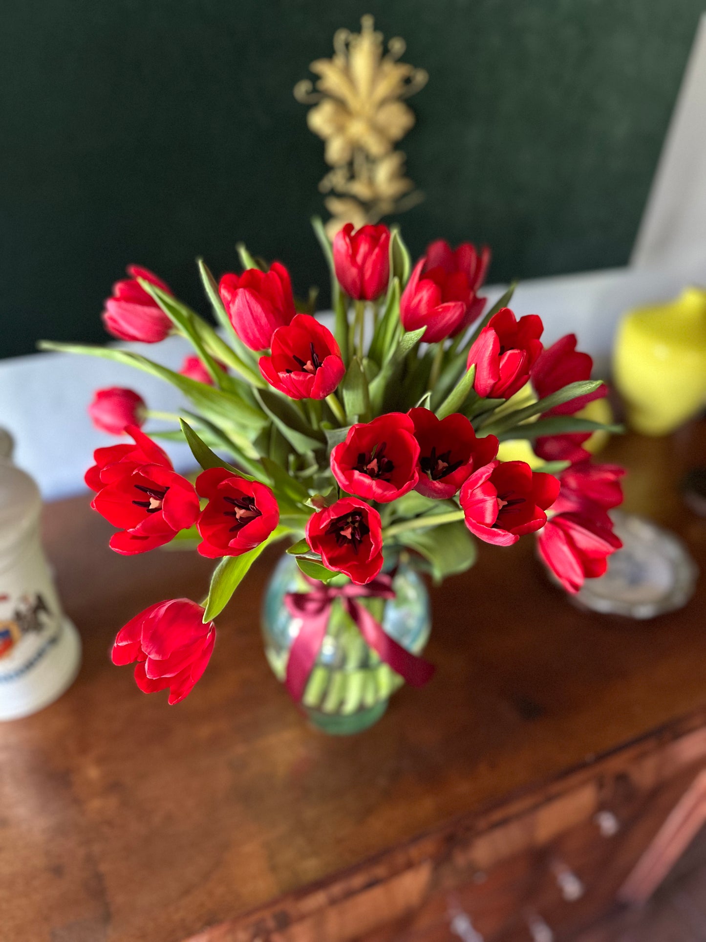 
                  
                    Tulipanes x 25
                  
                